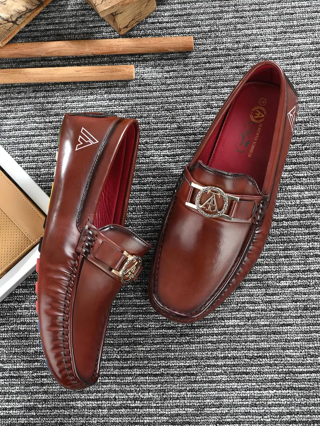 Alberto Torresi Creaseless Burnish Alpha Diver Bordo Loafers For Men