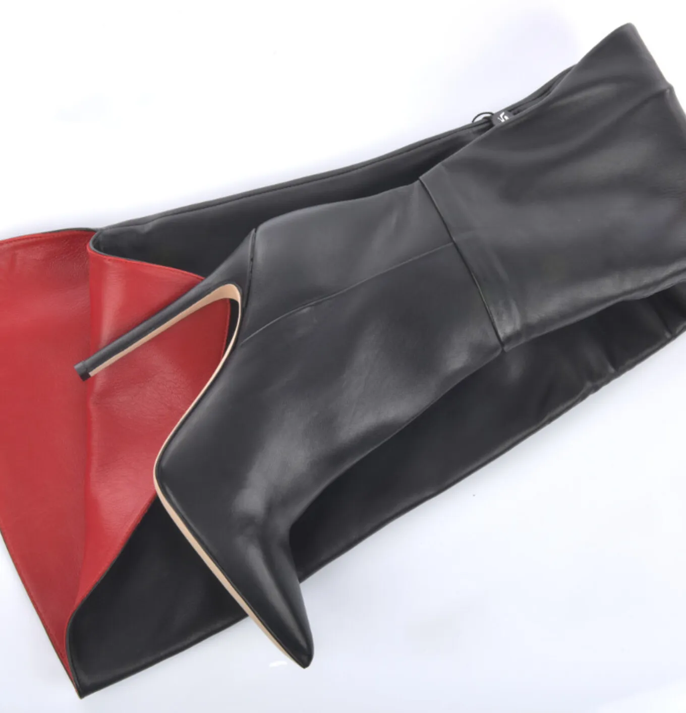 Crotch high boots with 12cm  heels in real leather