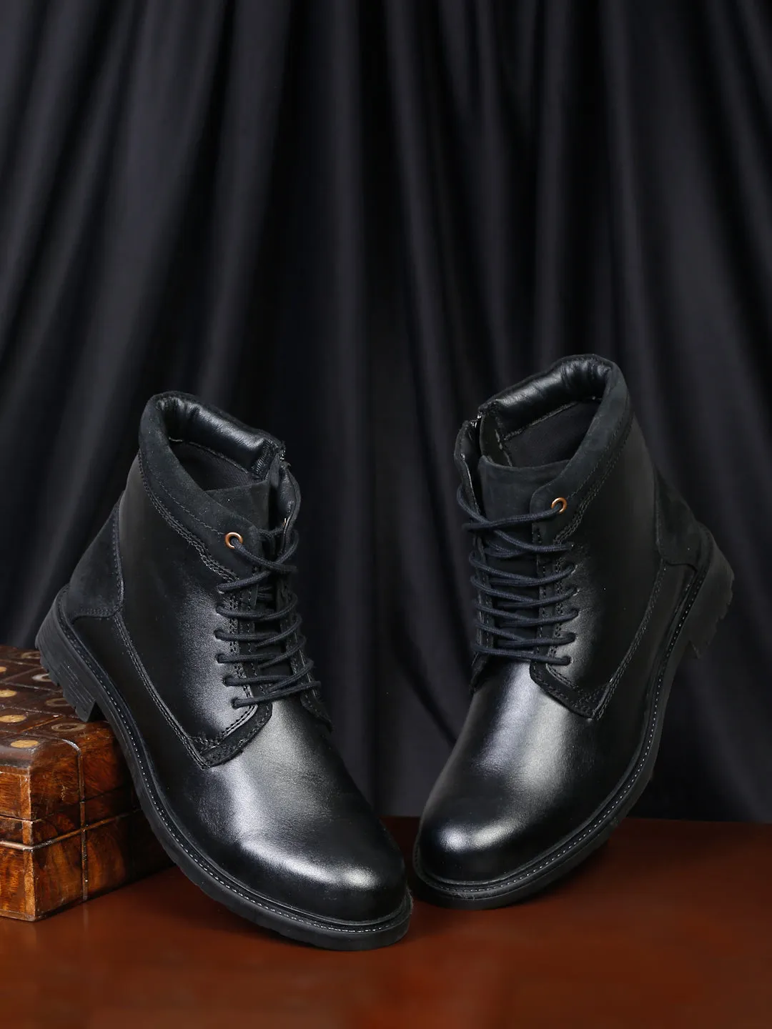 Men Black Solid Leather Mid-Top Boots